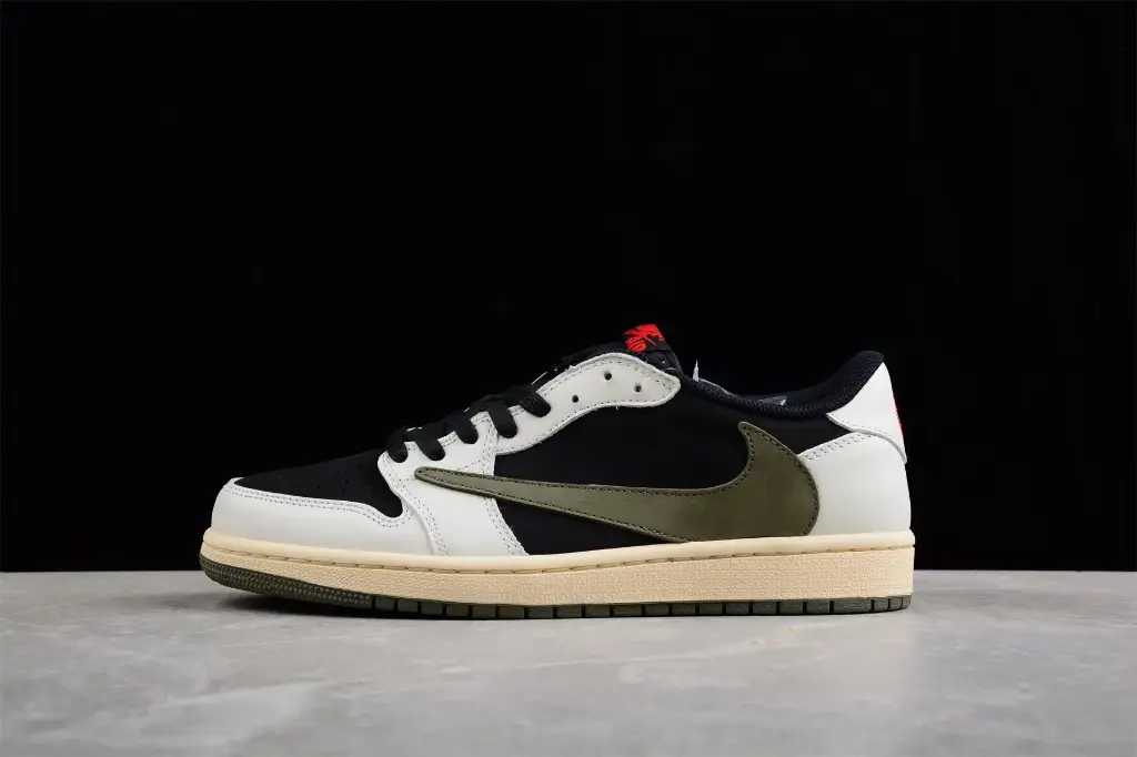 Air Jordan 1 Low Travis Scott-1