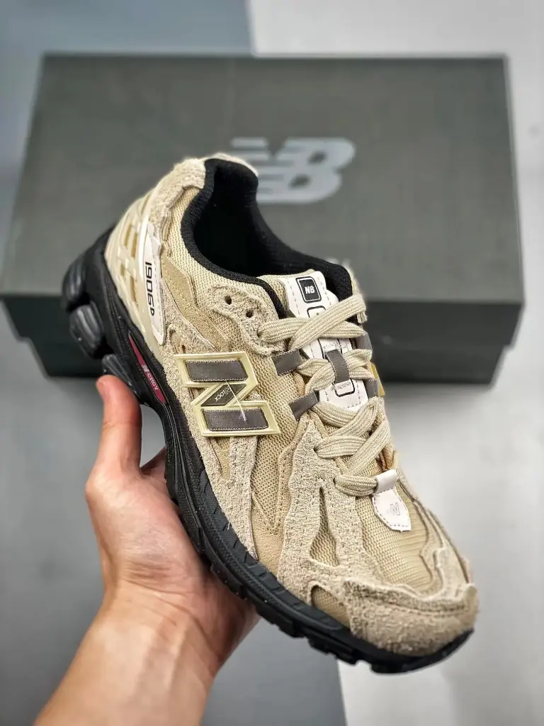 New balance 1906r-1