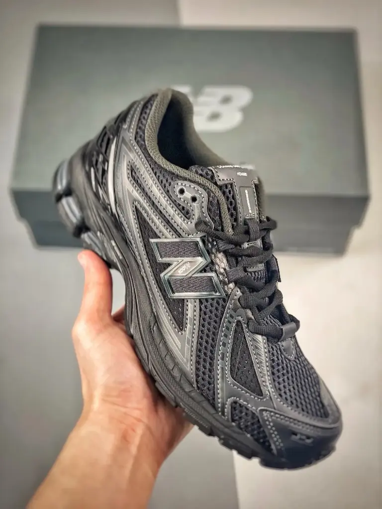New balance 1906r-2