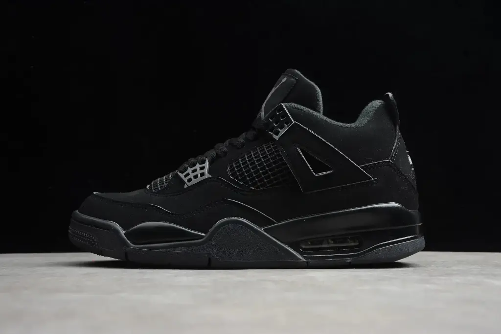 Air Jordan 4-12