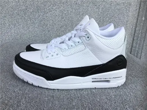 Air Jordan 3-2